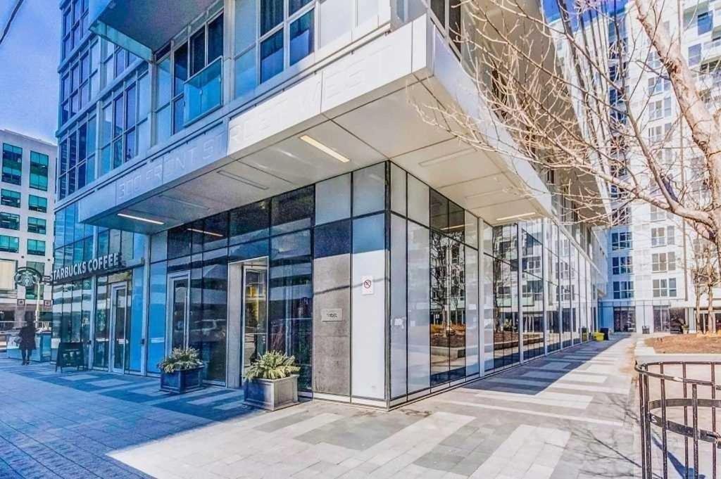 Front Street Suites Toronto Eksteriør billede
